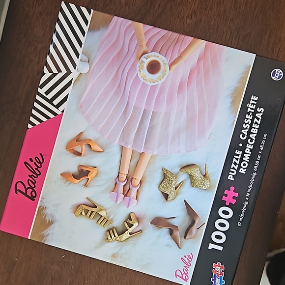 BARBIE PUZZLE - Picture 3 of 10